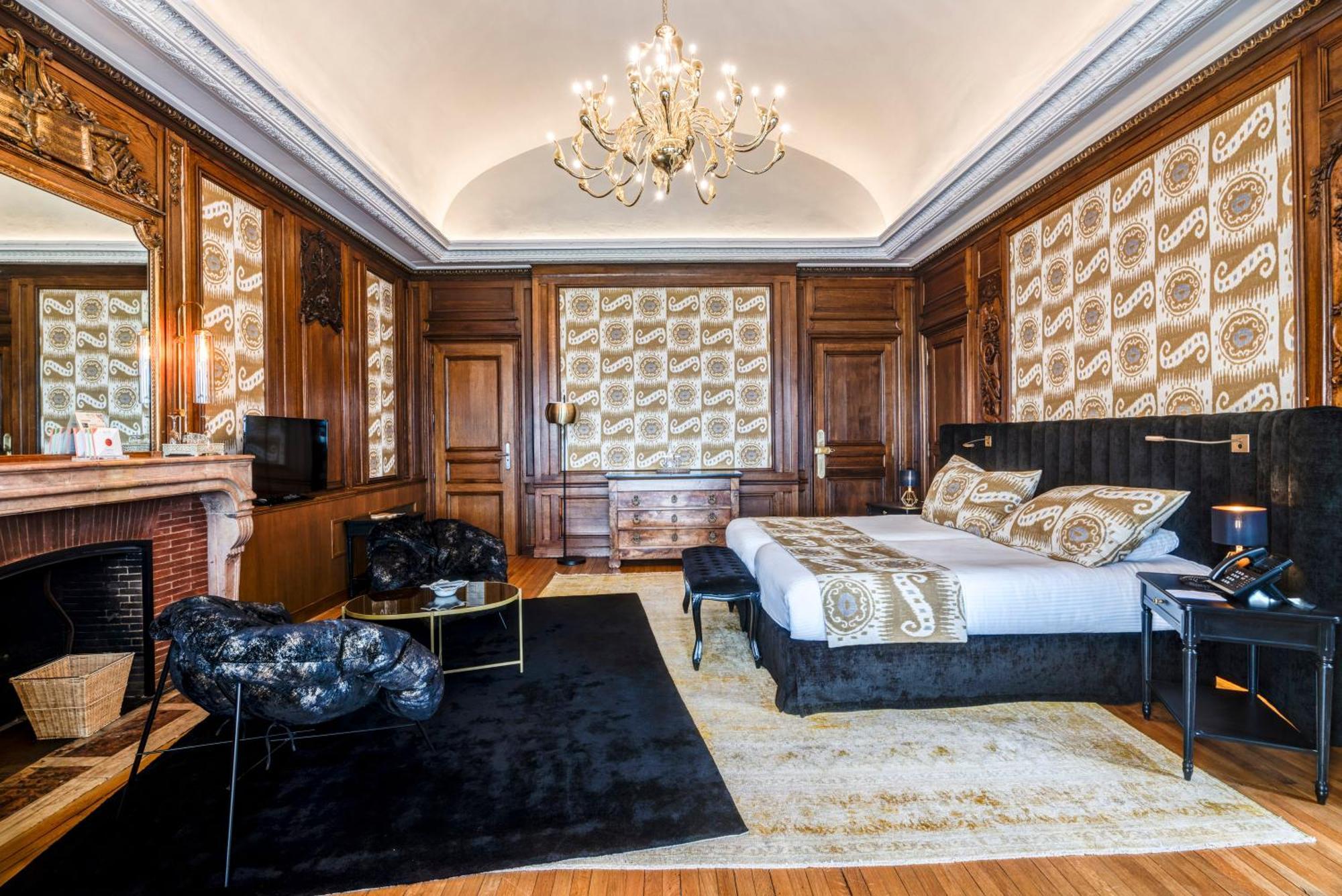Chateau Des Avenieres Крюзей Екстер'єр фото
