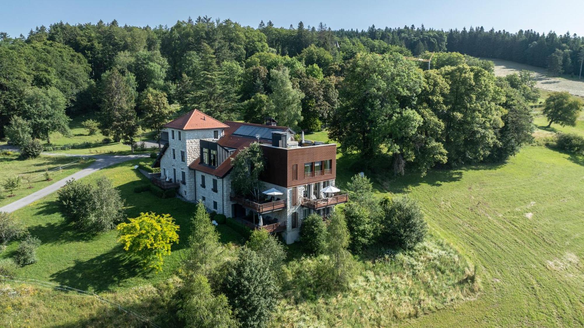 Chateau Des Avenieres Крюзей Екстер'єр фото